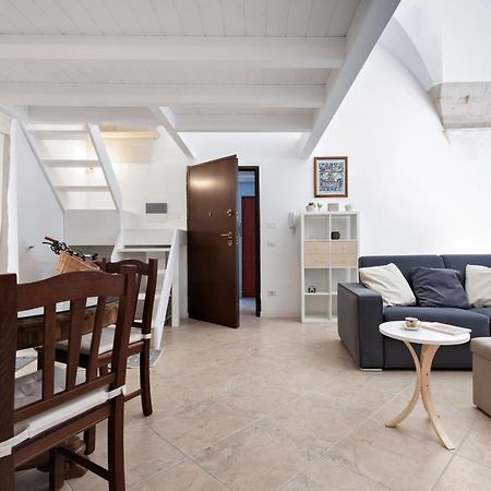 Mesagnesi 6 - Loft Centro Storico Sit Leilighet Lecce Eksteriør bilde