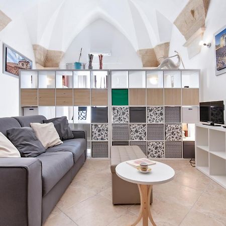 Mesagnesi 6 - Loft Centro Storico Sit Leilighet Lecce Eksteriør bilde