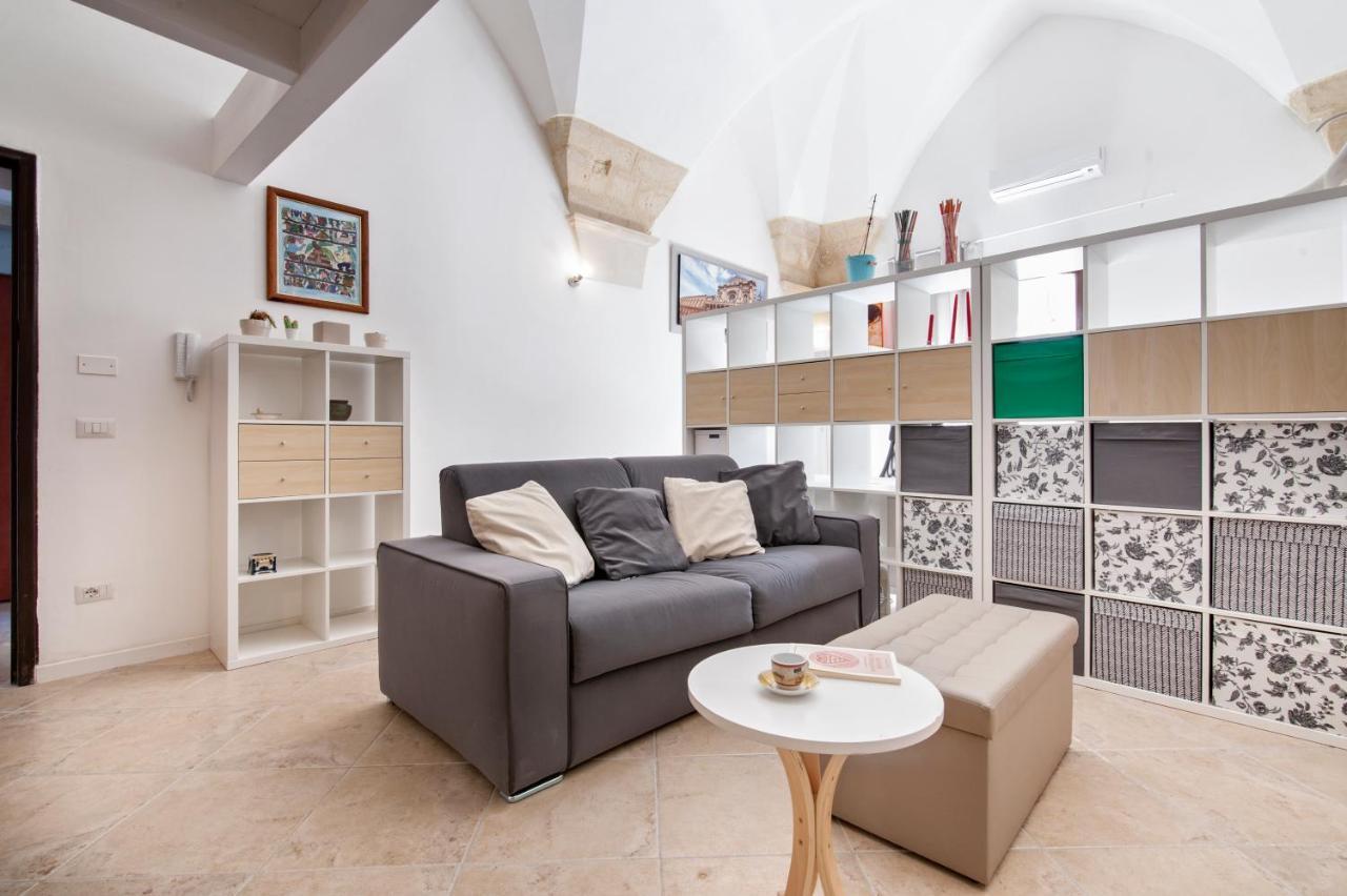 Mesagnesi 6 - Loft Centro Storico Sit Leilighet Lecce Eksteriør bilde